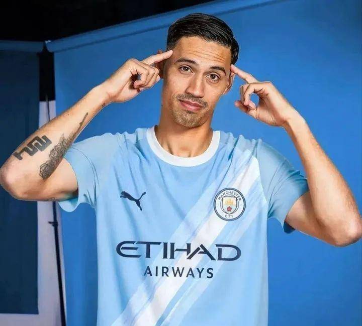 欧洲转会窗大爆发！曼城7500万引援，曼联情感挖人，格子续约成最大焦点